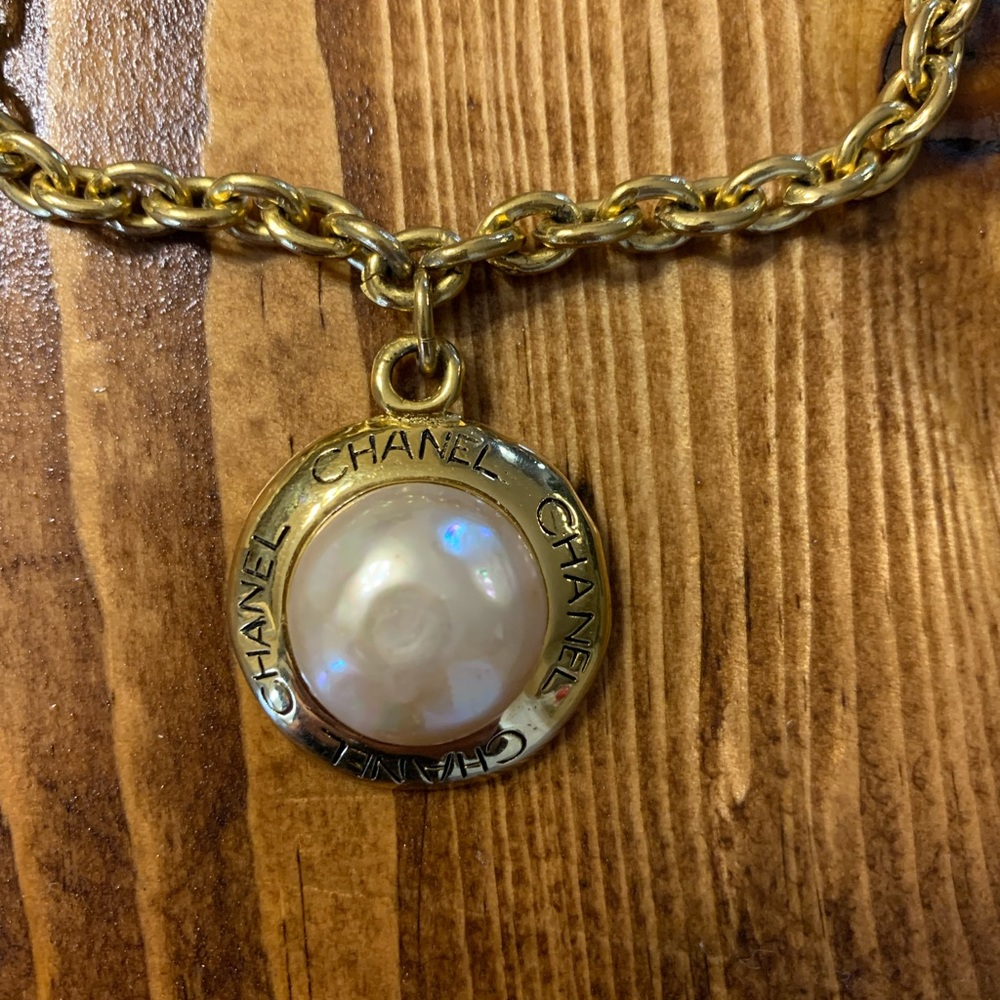 Chanel Pearl Gold Round Cutout Necklace